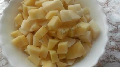 борщ с килькой в томате и фасолью