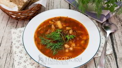 борщ с консервированной фасолью