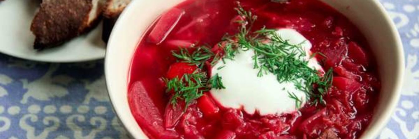 Очень вкусный борщ к обеду