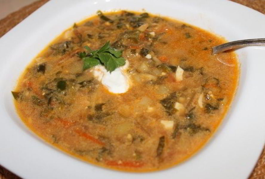 Украинский борщ со щавелем