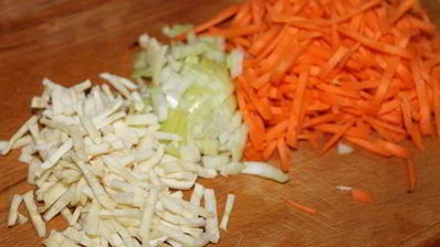 украинский борщ со щавелем