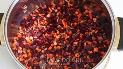 вегетарианский борщ с семечками