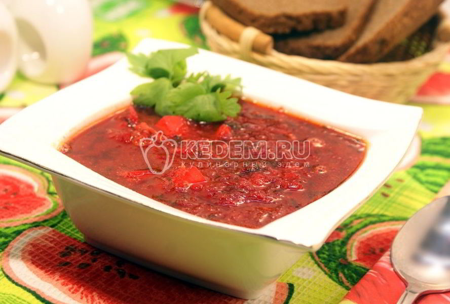 Вкусный борщ с черемшой