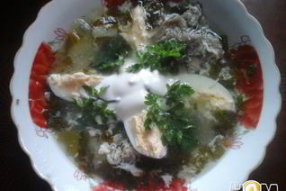 Зеленый борщ по-деревенски