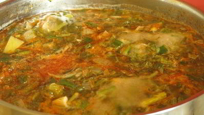 зеленый борщ с судаком