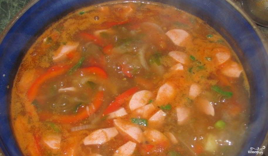 Рецепт зеленого борща со щавелем и крапивой