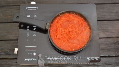 зеленый борщ со щавелем и яйцом