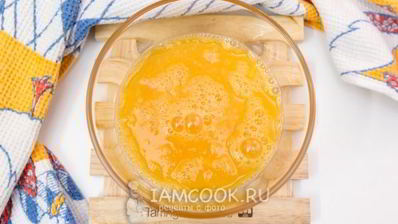 бульон с лапшой из яичных блинчиков