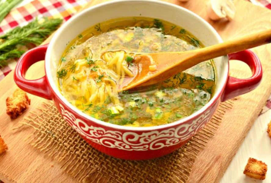 Грибной суп-лапша на курином бульоне