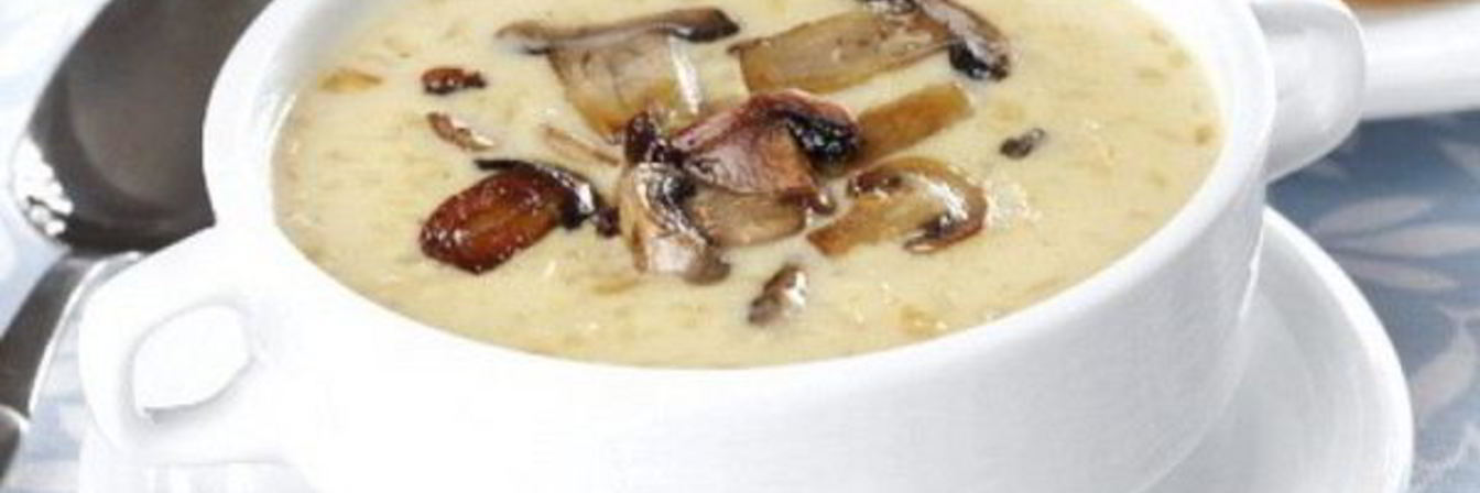 Грибной суп с сыром на курином бульоне