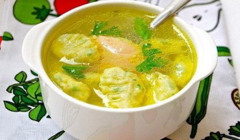 Рецепт клецек из шпината с куриным бульоном