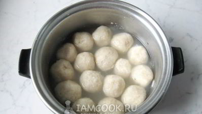 куриный бульон с галушками из лаваша