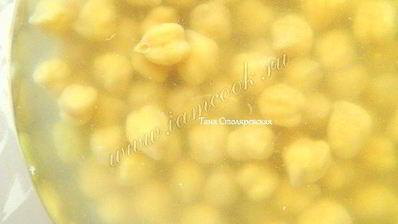 нутовый суп на курином бульоне