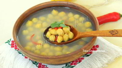 нутовый суп на курином бульоне