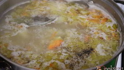 перловый суп на курином бульоне