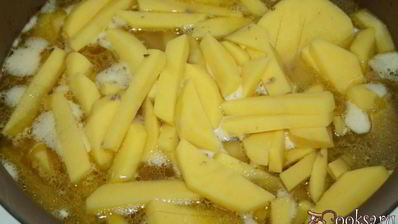 рагу с телятиной на курином бульоне