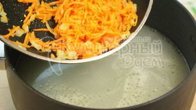 суп с клецками на курином бульоне