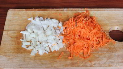 суп с крапивой на курином бульоне