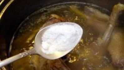 вкусный куриный бульон