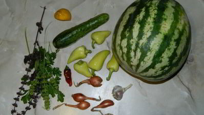 арбузный гаспачо в ледяной тарелке