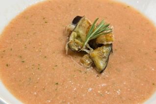 Гаспачо с баклажанами