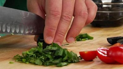 гаспачо с пшеничными чипсами