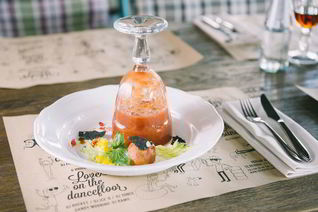 Гаспачо с сорбетом из томатов