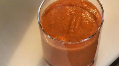 гаспачо с зеленым салатом