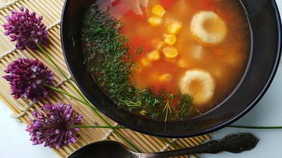 бабкин суп с гороховыми кнедликами