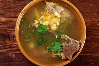 Гороховый суп с говяжьими ребрышками