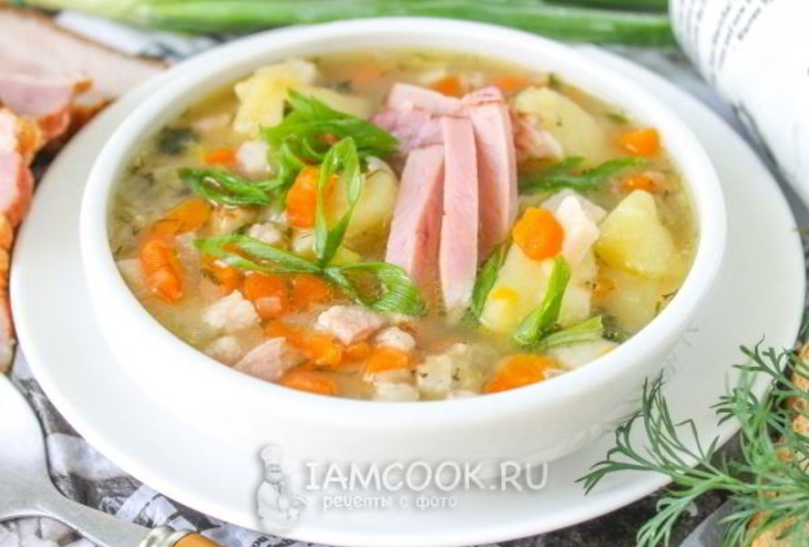 Гороховый суп с копченой грудинкой