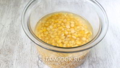 гороховый суп с копченой грудинкой