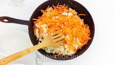 гороховый суп с копченой колбасой