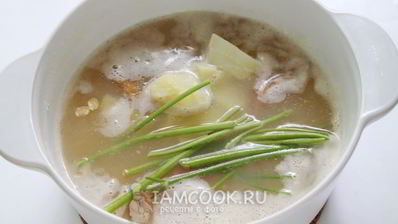 гороховый суп с копченым салом