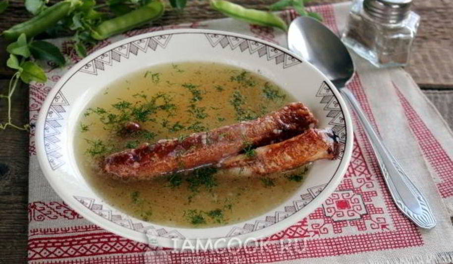 Рецепт горохового супа с копчеными ребрышками в мультиварке