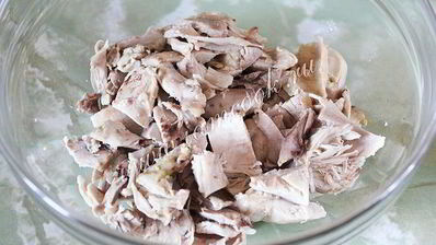 гороховый суп с куриными бедрами