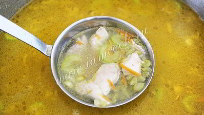 гороховый суп с куриными бедрами