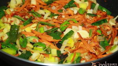 гороховый суп с курицей и луком пореем