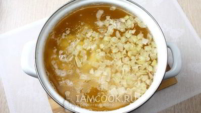 гороховый суп с сосисками