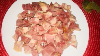 гороховый суп с варено-копченой рулькой