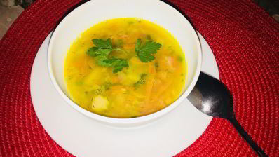 гороховый суп с варено-копченой рулькой