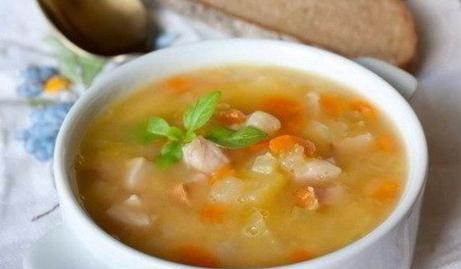 Рецепт горохового супа с ветчиной по-домашнему