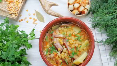 суп гороховый с копченостями и горчицей