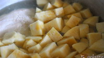 суп из зеленого гороха с репой