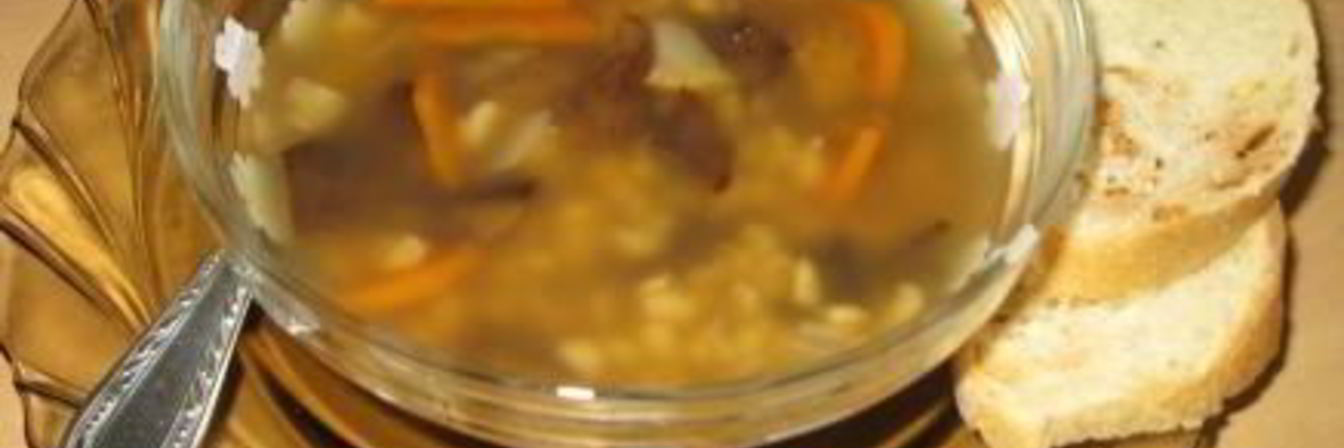 Грибной суп из сушеных грибов с перловкой