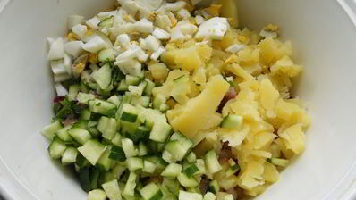 холодный норвежский суп с селедкой