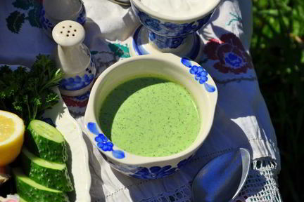 Холодный огуречный суп Таратор