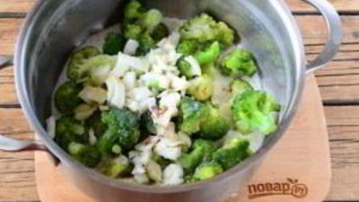 крем-суп из брокколи для детей