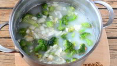 крем-суп из брокколи для детей