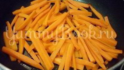 куриный суп с лапшой, имитирующий японскую кухню